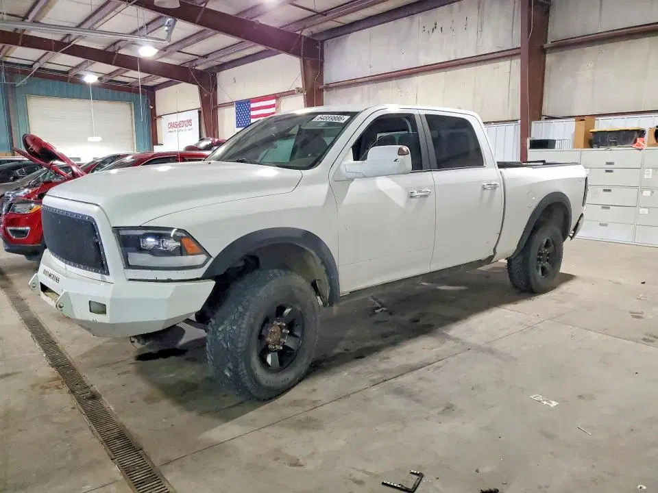 3D7UT2CL1BG578896 — 2011 Dodge RAM 2500, Подтопление, фото до ремонта