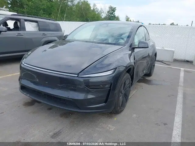 2026 Tesla Model Y VIN XP7YGDEE1TB714752 фото 2