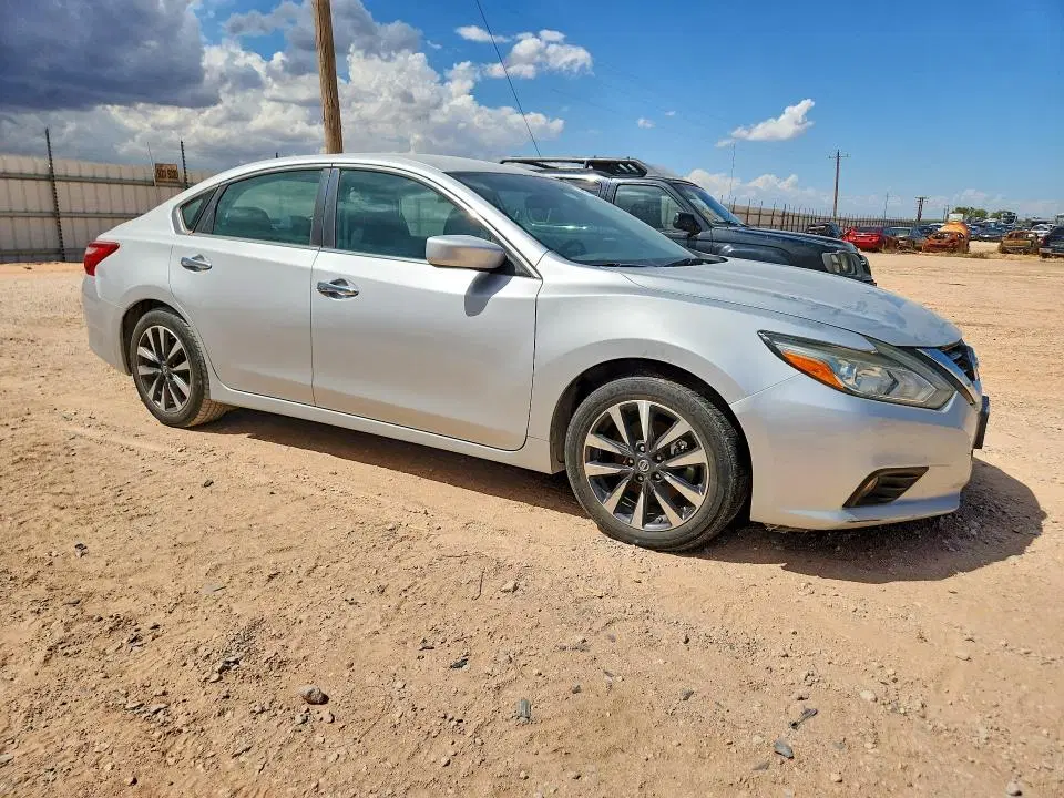 2016 NISSAN ALTIMA VIN 1N4AL3AP0GC216275 фото 4