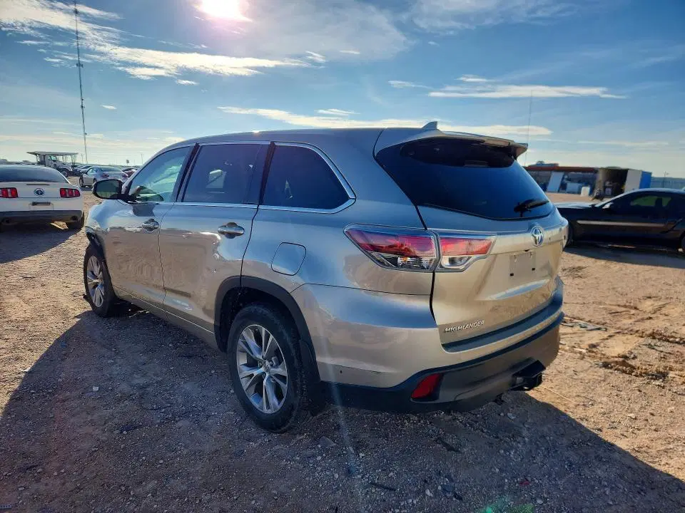 2015 TOYOTA HIGHLANDER VIN 5TDBKRFH3FS109076 фото 2