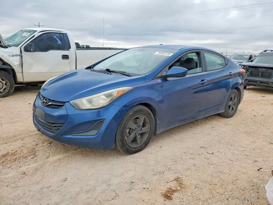 KMHDH4AE2EU062782 — 2014 Hyundai Elantra, Передняя часть, фото до ремонта