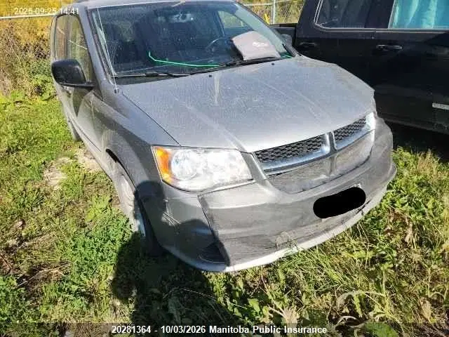 2C4RDGBG0HR767668 — 2017 Dodge Grand Caravan SXT, Передняя часть, фото до ремонта