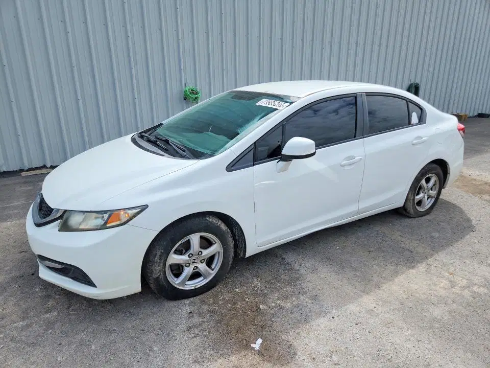 19XFB5F58DE000197 — 2013 Honda Civic, Мелкие вмятины и царапины, фото до ремонта
