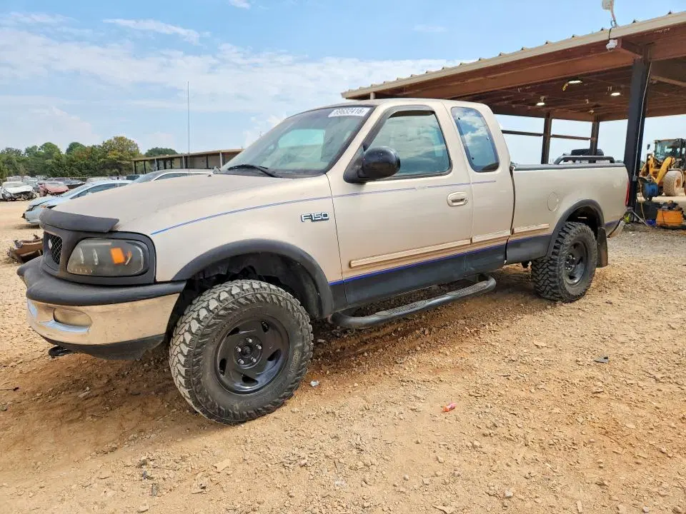 1FTDX18W3VNB56989 — 1997 Ford F150, Задняя часть, фото до ремонта