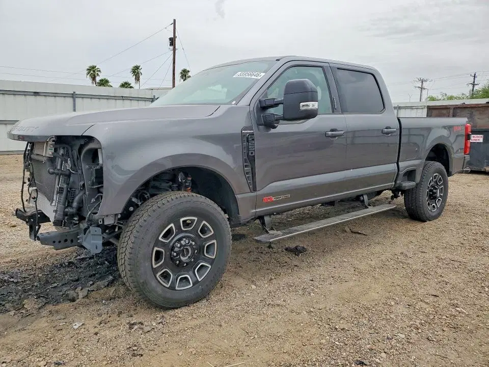 1FT8W2BMXTED80145 — 2026 Ford F250, Передняя часть, фото до ремонта