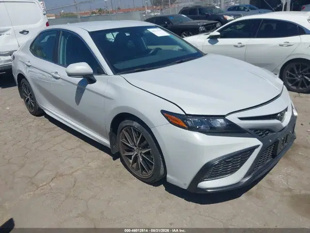 4T1G11AK5RU257299 — 2024 Toyota Camry SE, Left Side, фото до ремонта