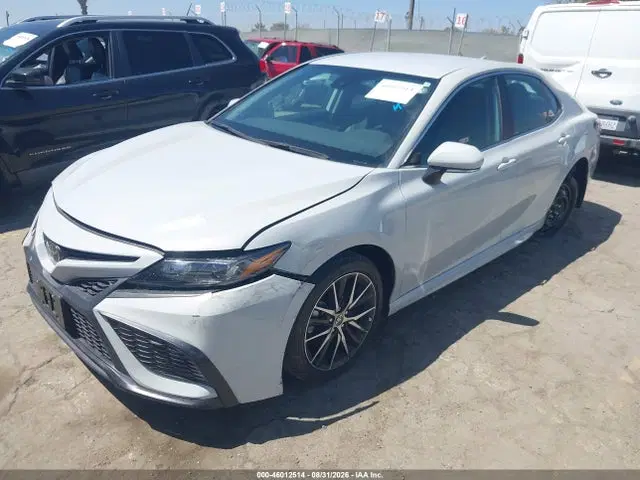 2024 Toyota CAMRY SE VIN 4T1G11AK5RU257299 фото 2