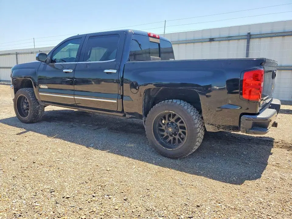 2018 CHEVROLET SILVERADO VIN 3GCUKTEJXJG117063 фото 2