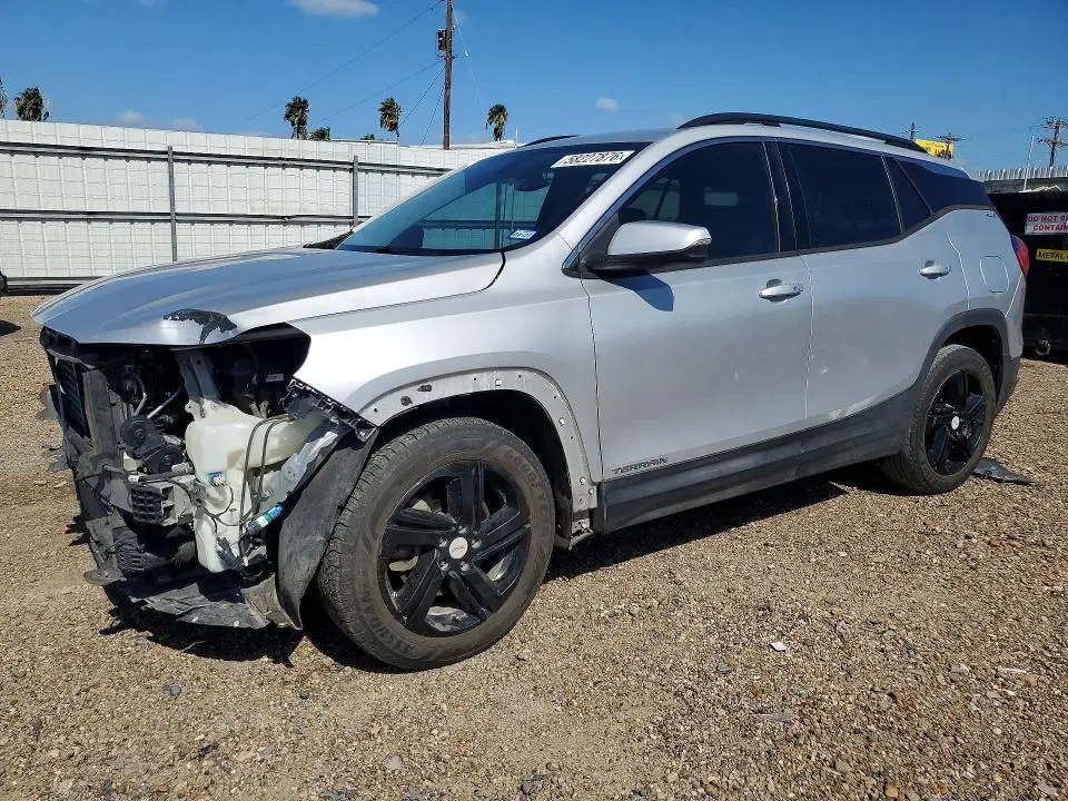 3GKALMEXXKL185855 — 2019 GMC Terrain, Передняя часть, фото до ремонта