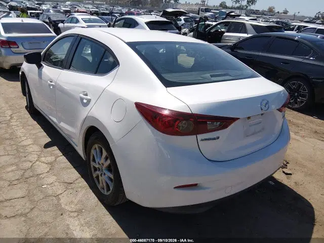 2016 Mazda Mazda3 I Sport VIN JM1BM1U76G1301886 фото 3