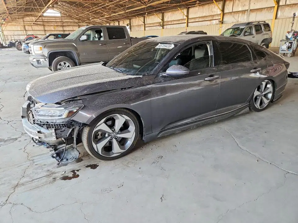 1HGCV2F97KA005257 — 2019 Honda Accord, передняя часть, фото до ремонта