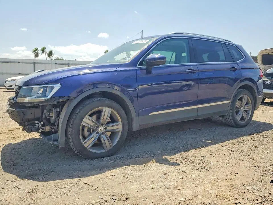 3VV3B7AX6MM045329 — 2021 Volkswagen Tiguan, повреждения со всех сторон, фото до ремонта