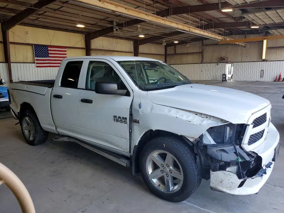 2013 RAM 1500 VIN 1C6RR7FT3DS549345 фото 4