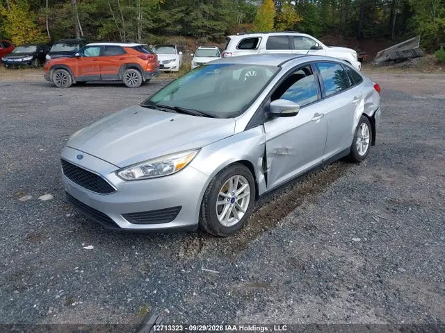 2017 Ford FOCUS SE VIN 1FADP3F22HL233689 фото 2