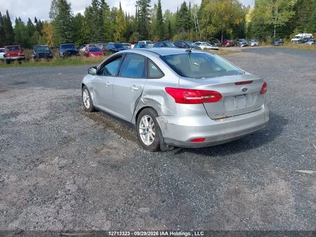2017 Ford FOCUS SE VIN 1FADP3F22HL233689 фото 3