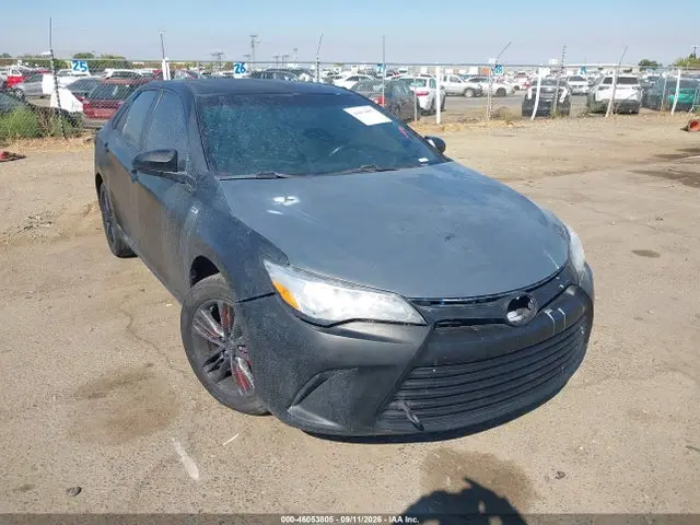 4T1BD1FK8HU218439 — 2017 Toyota Camry Hybrid XLE, Естественный износ, фото до ремонта