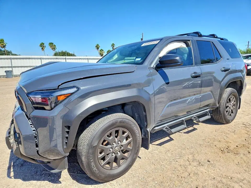 JTEVA5BR4S5053054 — 2025 Toyota 4RUNNER, Передняя часть, фото до ремонта