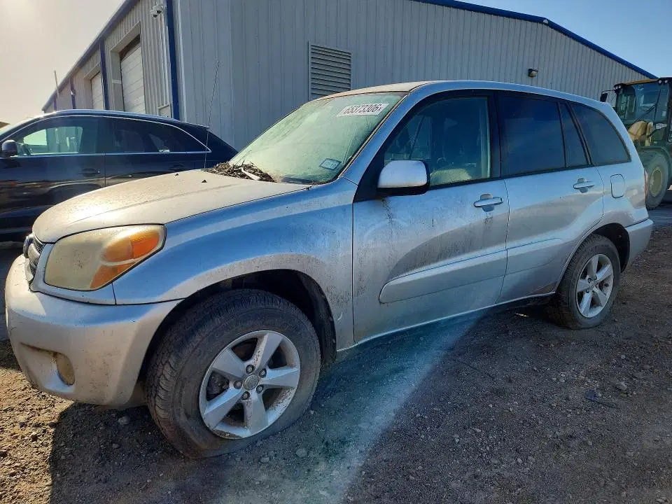 JTEGD20V050048319 — 2005 Toyota RAV4, Передняя часть, фото до ремонта