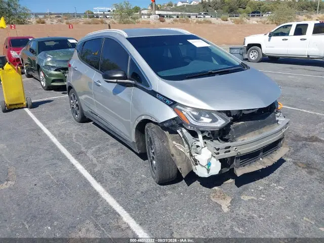 1G1FX6S07H4132028 — 2017 Chevrolet Bolt Ev Premier, Передняя часть, фото до ремонта