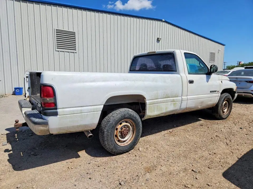 2002 DODGE RAM 2500 VIN 3B6KC26Z42M251187 фото 3