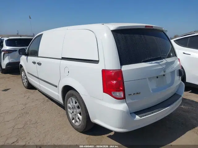 2015 RAM Cargo Tradesman VIN 2C4JRGAG4FR681406 фото 3