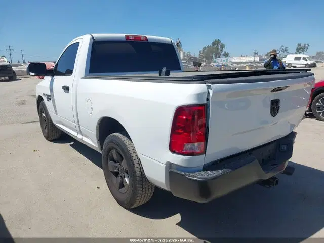 2021 RAM 1500 Classic Tradesman 4x2 6'4 Box VIN 3C6JR6AT5MG708288 фото 3