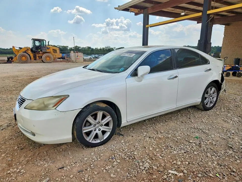 JTHBJ46G982272899 — 2008 Lexus ES, Задняя часть, фото до ремонта