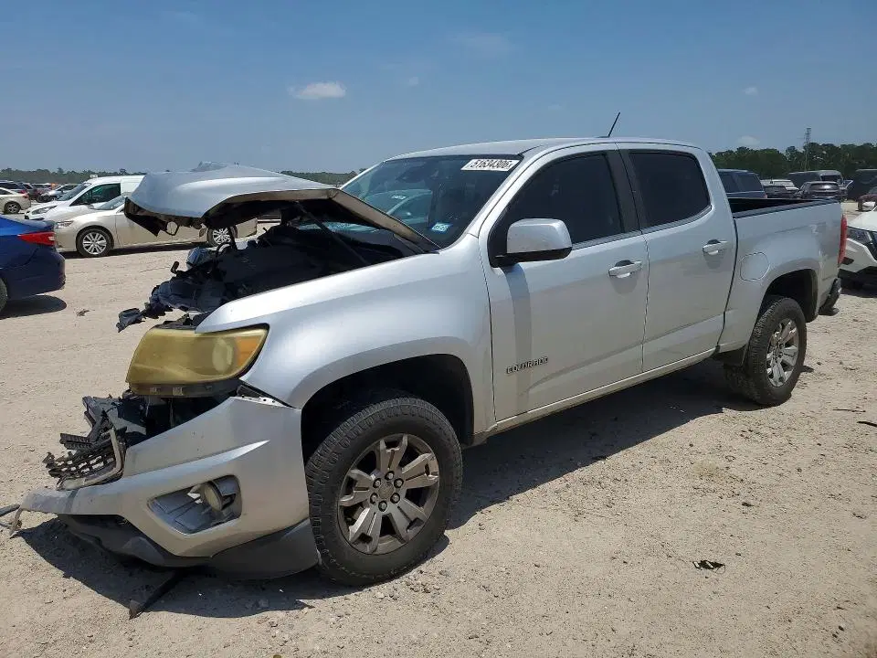 1GCGSCENXH1154302 — 2017 Chevrolet Colorado, Передняя часть, фото до ремонта
