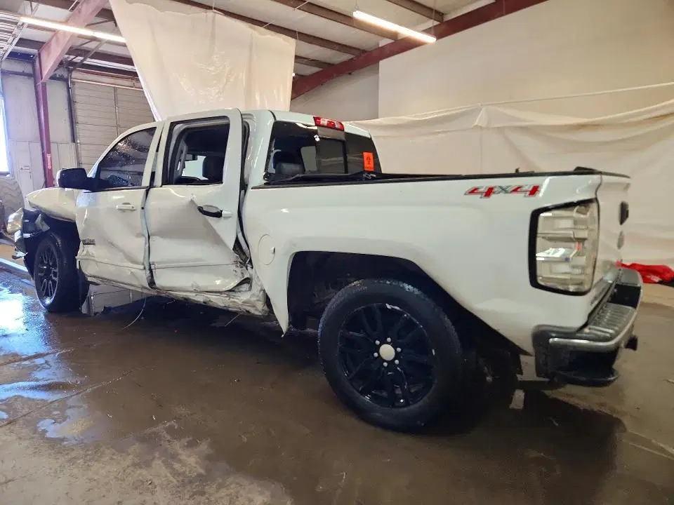 2017 CHEVROLET SILVERADO VIN 3GCUKREC7HG282678 фото 2