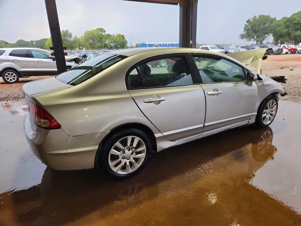 2011 HONDA CIVIC VIN 19XFA1F5XBE037177 фото 3