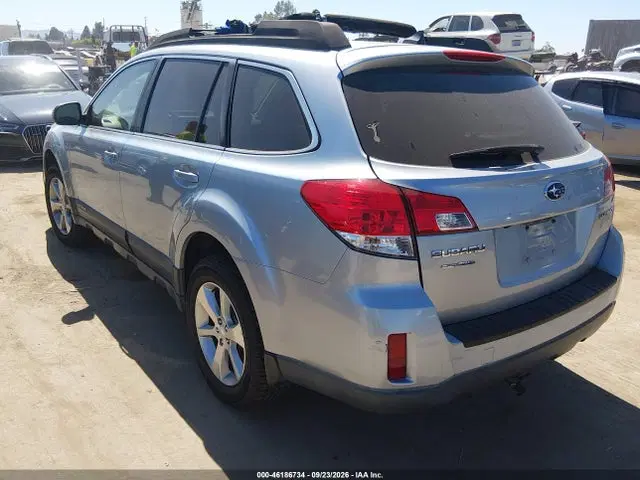 2014 Subaru Outback 2.5i Limited VIN 4S4BRBLC5E3306497 фото 3
