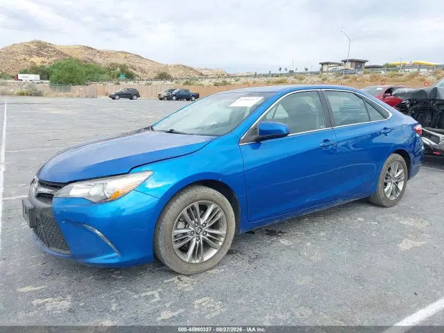 2017 Toyota CAMRY SE VIN 4T1BF1FKXHU727572 фото 2