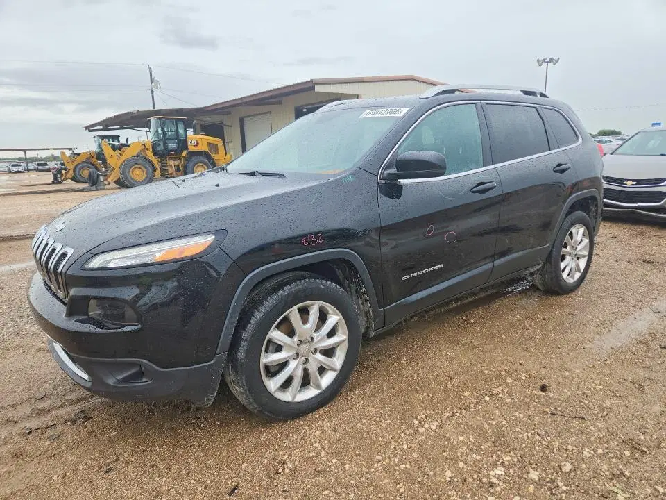 1C4PJMDBXHW519449 — 2017 Jeep Cherokee, MINOR DENT/SCRATCHES, фото до ремонта