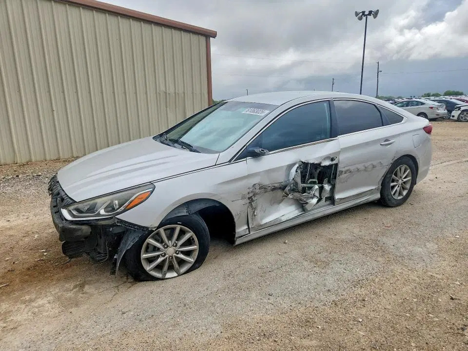 5NPE24AF2JH674262 — 2018 Hyundai Sonata, Передняя часть (Front End), фото до ремонта