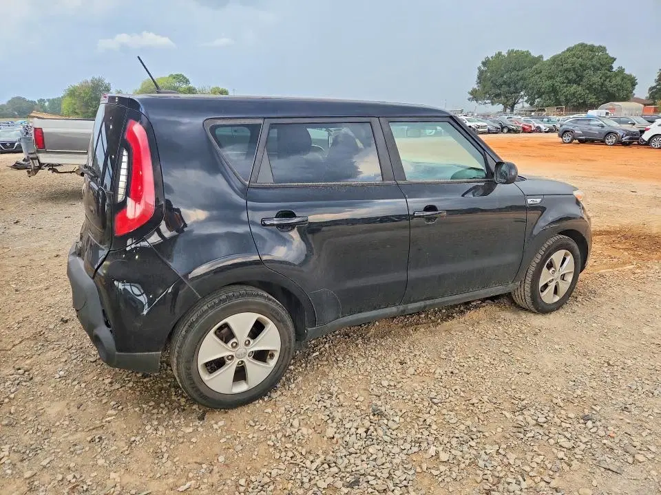 2016 KIA SOUL VIN KNDJN2A27G7355802 фото 3