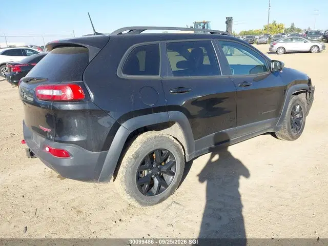2016 Jeep Cherokee Trailhawk VIN 1C4PJMBS4GW338459 фото 4