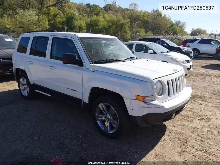 1C4NJPFA1FD250537 — 2015 Jeep Liberty (Patriot), естественный износ, фото до ремонта