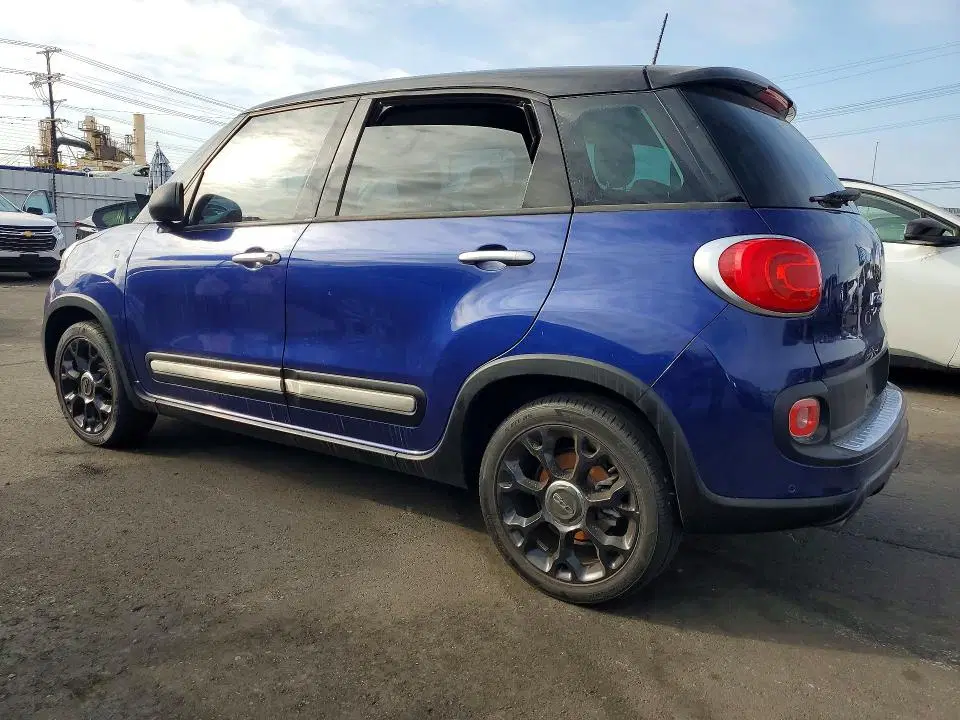 2017 Fiat 500L VIN ZFBCFADHXHZ039030 фото 2