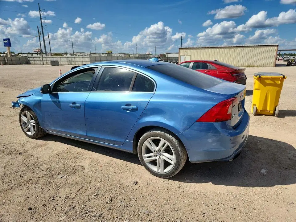 2015 VOLVO S60 VIN YV126MFB3F1305285 фото 2
