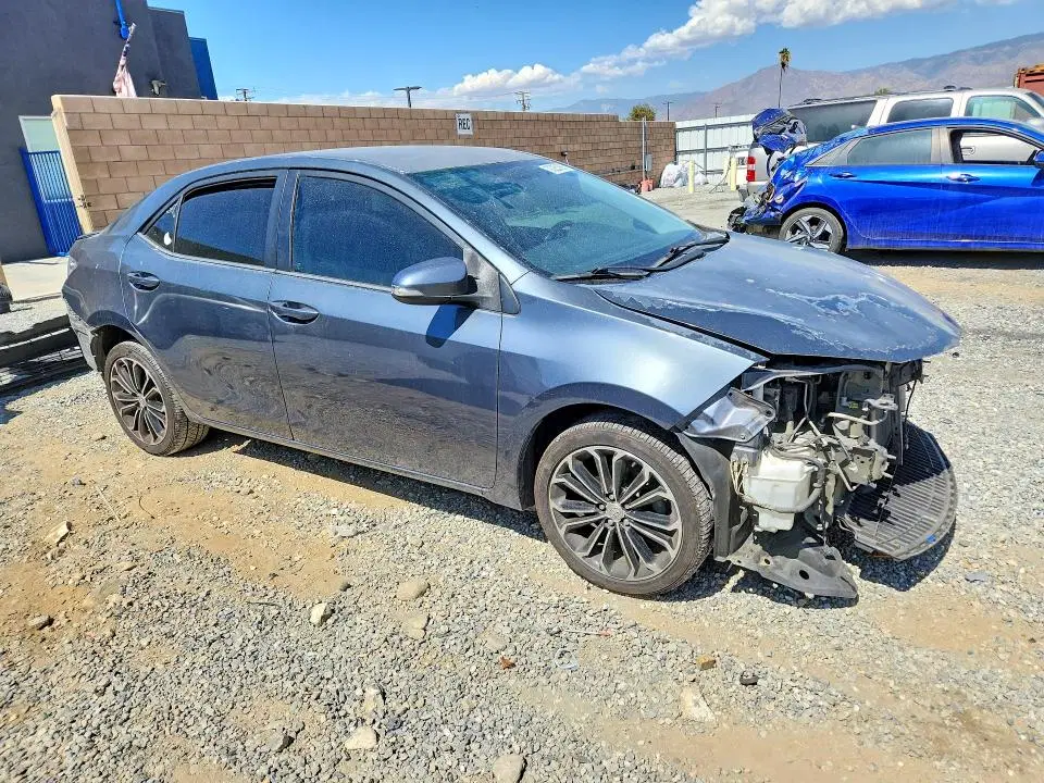 2015 Toyota Corolla VIN 5YFBURHE1FP243901 фото 4