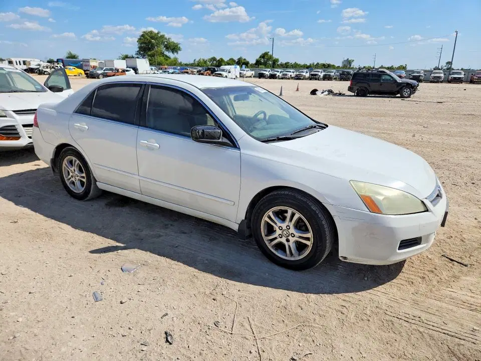 2006 HONDA ACCORD VIN 1HGCM56346A016996 фото 4