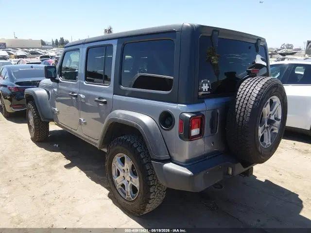 2018 Jeep Wrangler Unlimited Sport S 4x4 VIN 1C4HJXDG1JW134515 фото 3