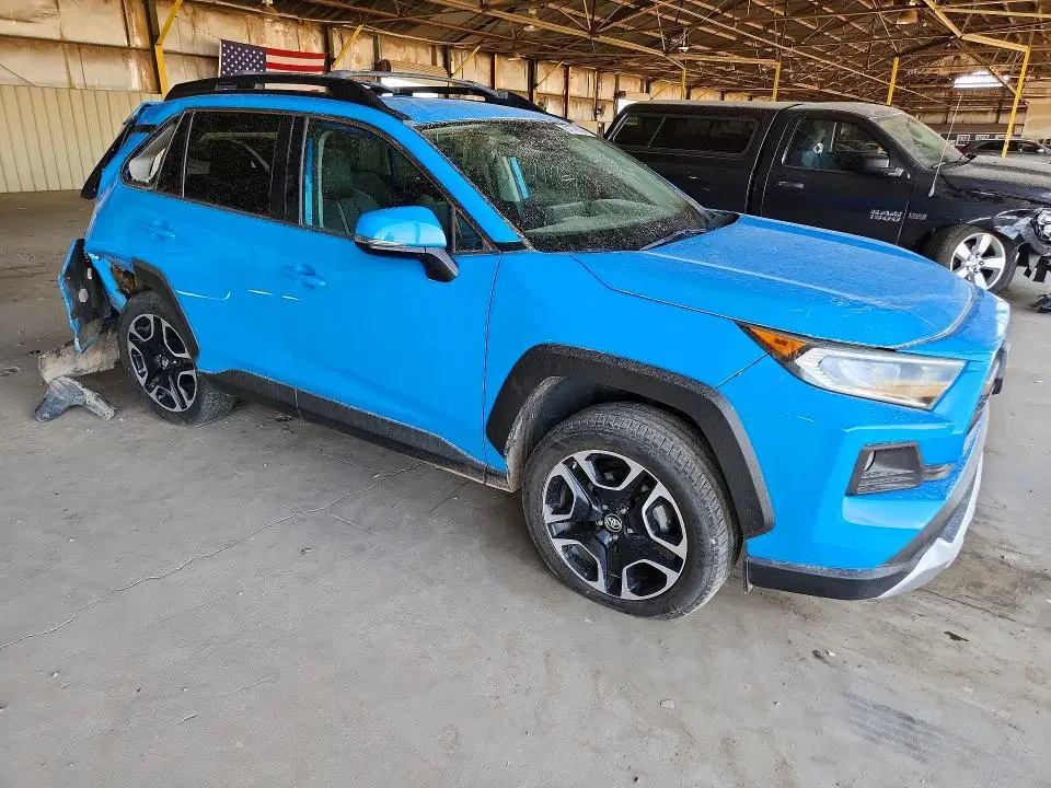 2019 Toyota RAV4 VIN 2T3J1RFV2KC001515 фото 4
