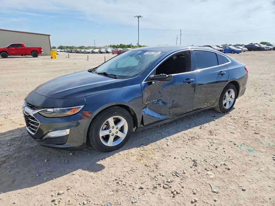 1G1ZB5ST9LF076008 — 2020 Chevrolet Malibu, Боковая часть (Side), фото до ремонта