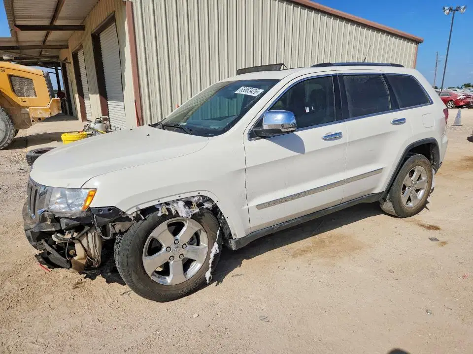 1J4RR5GG7BC515991 — 2011 Jeep Grand Cherokee, Передняя часть (Front End), фото до ремонта