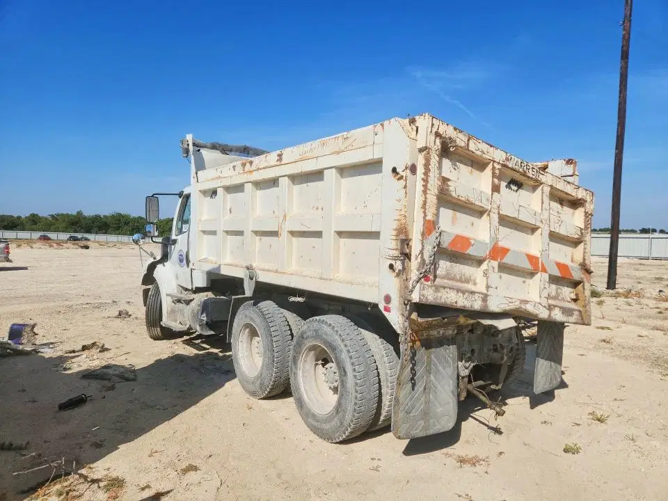 2015 FREIGHTLINER M2 VIN 1FVHC5DV7FHGS1105 фото 2