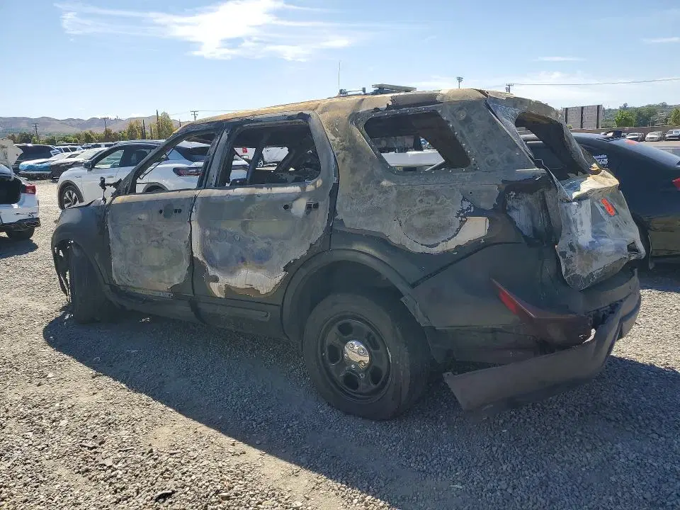 2016 Ford Explorer VIN 1FM5K8AT7GGB81277 фото 2