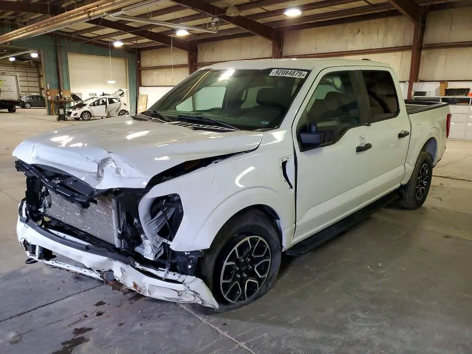1FTFW1E54PKD83068 — 2023 Ford F150, Передняя часть, фото до ремонта