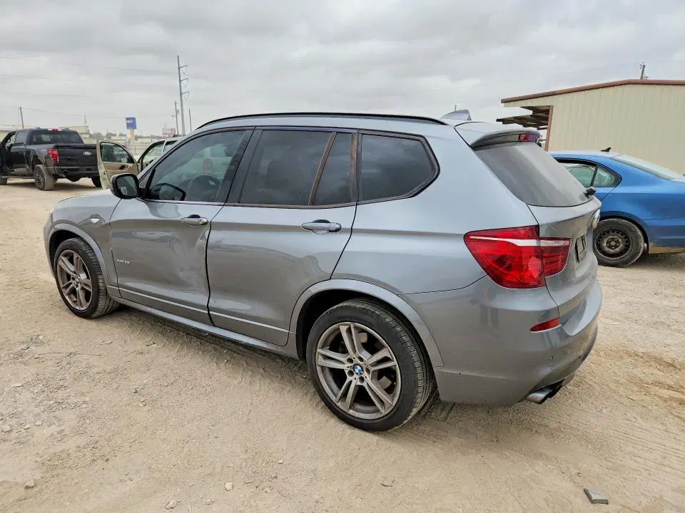 2012 BMW X3 VIN 5UXWX7C51CL975629 фото 3