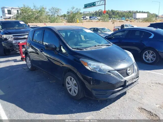 3N1CE2CPXJL357602 — 2018 Nissan Versa Note S, Естественный износ, фото до ремонта